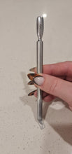 Load image into Gallery viewer, Designer Nails cuticle pusher