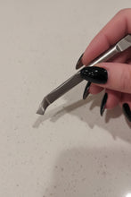 Load image into Gallery viewer, Designer Nails cuticle pusher